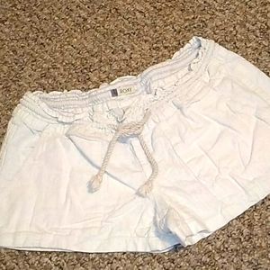 Roxy shorts(white)